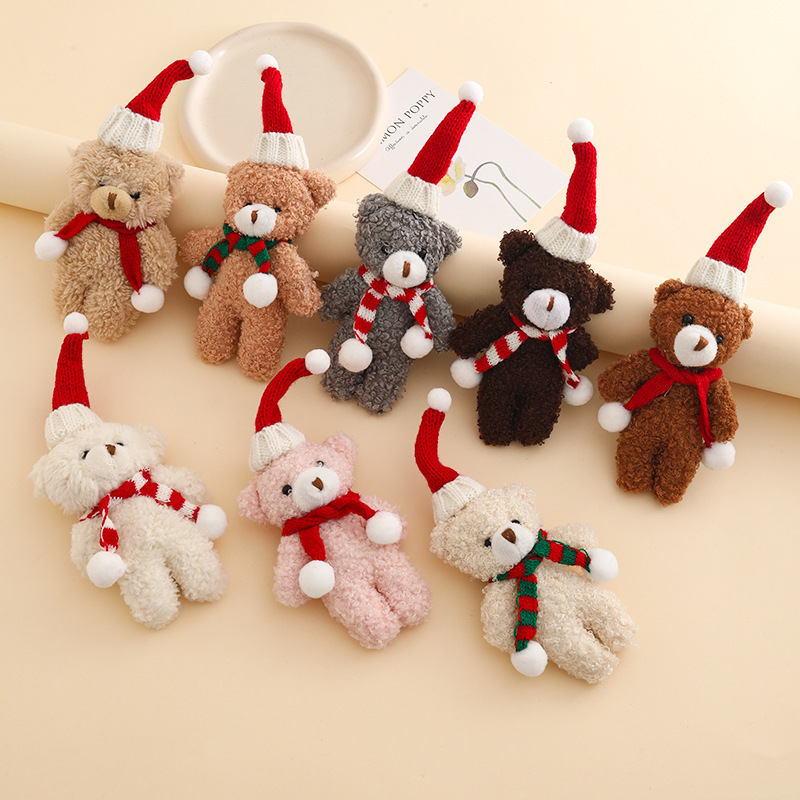 Car Accessories Xmas Gifts - Cute Christmas-themed Bear Keychain Plush Pendant