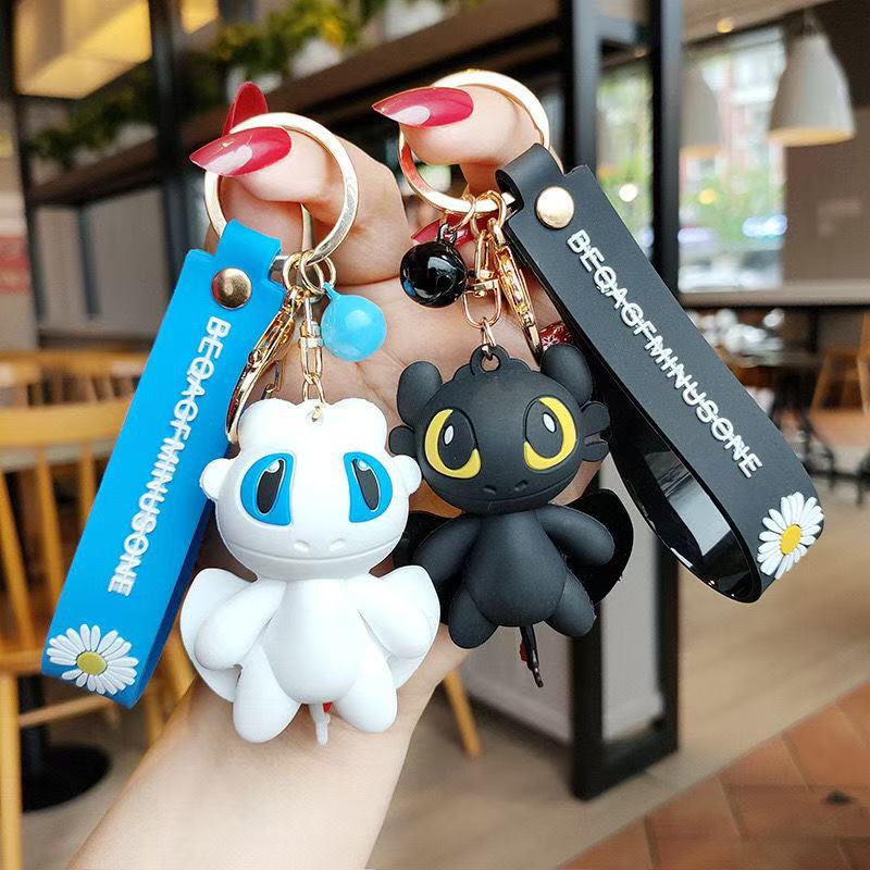How to Train Your Dragon Tooth - Car Accessories Company recension och pris