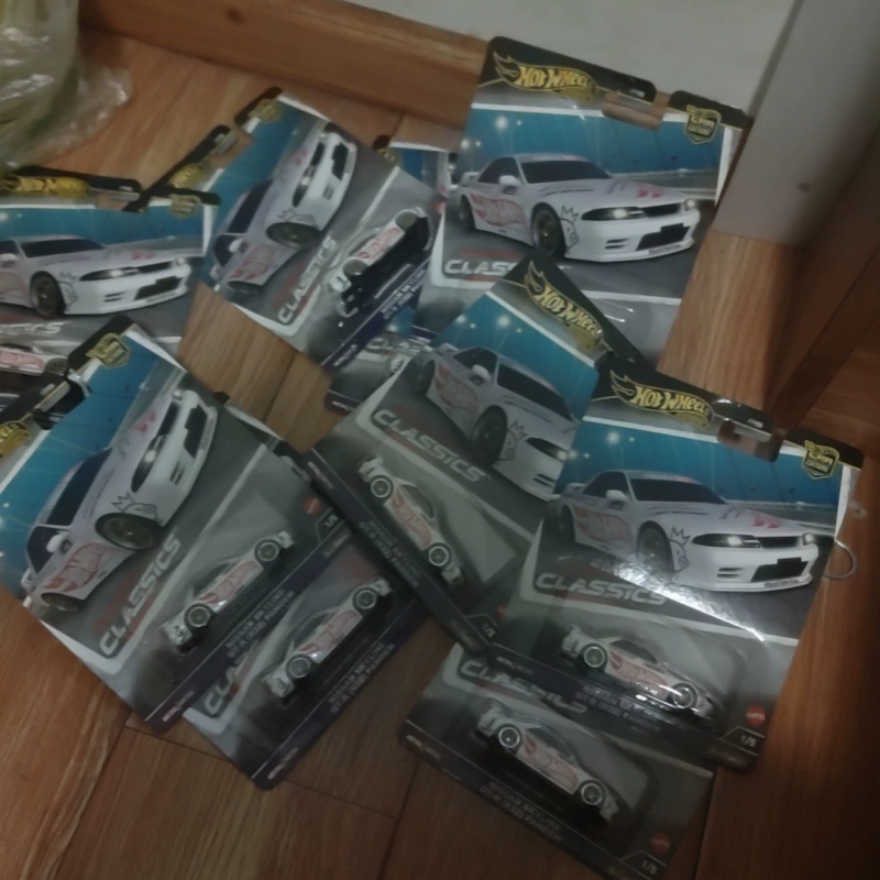 Hot Wheels Premium Diecast Car - Car Accessories Company recension och pris